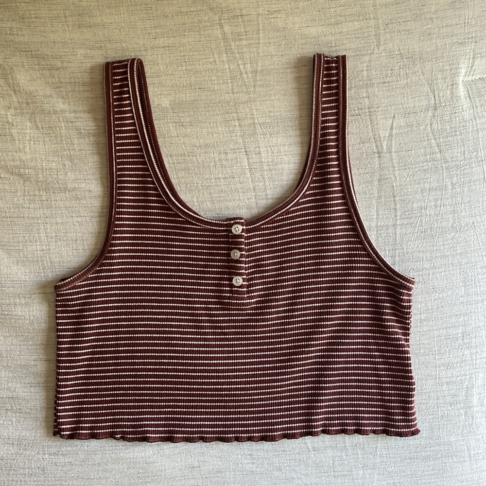 American Eagle Tank Bundle Crop - Picture 3 of 5